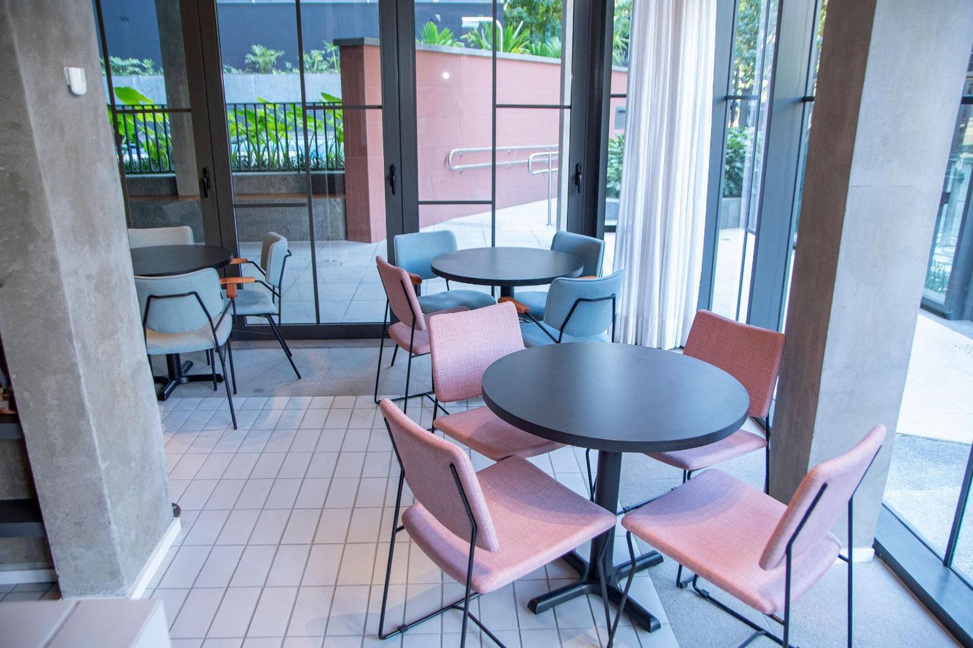 Apartment Setin Downtown Republica By Housi